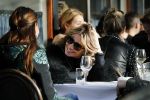 Amsterdam 15 februari 2017
Leontine Borsato op terras met vriendinnen.