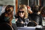 Amsterdam 15 februari 2017
Leontine Borsato op terras met vriendinnen.