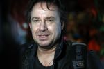 Schiphol 16 februari 2017
Marco Borsato en Raymond Rutting vertrekken vanaf Schiphol naar Aruba om daar foto's te gaan maken voor expositie.