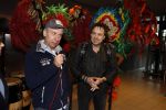 Schiphol 16 februari 2017
Marco Borsato en Raymond Rutting vertrekken vanaf Schiphol naar Aruba om daar foto's te gaan maken voor expositie.