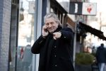 Amsterdam 14 februari 2017 
Advocaat Mark Teurlings bellend in Amsterdam zuid.