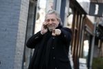 Amsterdam 14 februari 2017 
Advocaat Mark Teurlings bellend in Amsterdam zuid.