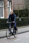 Amsterdam 16 februari 2017 
Matthijs v Nieuwkerk op de fiets in Amsterdam zuid.
