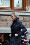 Amsterdam 16 februari 2017 
Matthijs v Nieuwkerk op de fiets in Amsterdam zuid.