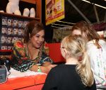 Amsterdam,25 Februari 2017 Huishoudbeurs
Optreden Roy Donders en Patty Brard
Mireille Smits
mireille@upcmail.nl