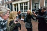 Haarlem 27 februari 2017
Patricia Paay met haar man Robbert Hinfelaar bij rechtbank Haarlem ivm rechtzaak buurman. Haar advocaat is Johan Langelaar