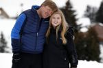 Lech 27 februari 2017
Fotouurtje van de koninklijke familie in Oberlech. Dit jaar waren alleen Koning Willem Alexander Koningin Maxima en de prinsesjes Amalia Ariane en Alexia aanwezig.