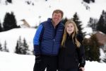 Lech 27 februari 2017
Fotouurtje van de koninklijke familie in Oberlech. Dit jaar waren alleen Koning Willem Alexander Koningin Maxima en de prinsesjes Amalia Ariane en Alexia aanwezig.