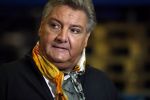 Amsterdam 6 februari 2017
Rene Froger krijgt van honig 150.000 potjes voor de voedselbank.