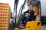 Amsterdam 6 februari 2017
Rene Froger krijgt van honig 150.000 potjes voor de voedselbank.