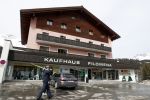 Lech zurs 26 februari 2017
Diverse plekken waar de koninklijke familie regelmatig komt / kwam of verblijft. Suoermarkt waar Beatrix regelmatig boodschappen doet