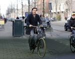 Amsterdam 15 februari 2016
Vincent Croiset met een zoon op de fiets in Amsterdam.