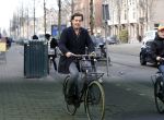 Amsterdam 15 februari 2016
Vincent Croiset met een zoon op de fiets in Amsterdam.