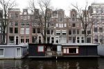 Amsterdam 12 maart 2018
Huis  Gigi Ravelli  (1085) en Beau v Erven Dorens (1089) in Amsterdam