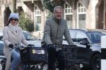 Amsterdam 18 februari 2018
Bert Kuizenga met zijn vrouw op de fiets in Amsterdam zuid