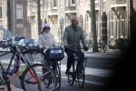 Amsterdam 18 februari 2018
Bert Kuizenga met zijn vrouw op de fiets in Amsterdam zuid