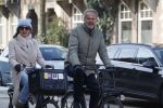 Amsterdam 18 februari 2018
Bert Kuizenga met zijn vrouw op de fiets in Amsterdam zuid