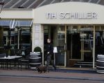 Amsterdam 6 maart 2018
Beveiliging met honden bij opbames RTL Late night in NH hotel Schiller