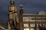 Amsterdam 6 maart 2018 
Rembrandt plein in Amsterdam met kantoor Booking.com