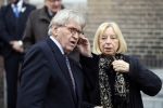 Rotterdam 20 februari 2018
Dienst voor overlijden /begrafenis Ruud Lubbers in de Laurentius Elisabeth Kathedraal. Bram Peper met vrouw
