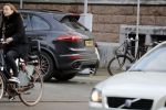 Amsterdam 15 februari 2018 
Chantal janzen met man Marco en zoon naar verloskundigenpraktijk
