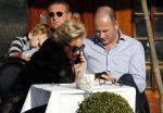 Amsterdam 17 februari 2018
Connie Witteman met verloofde Eugene v Dun op terras.