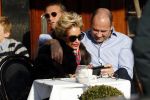 Amsterdam 17 februari 2018
Connie Witteman met verloofde Eugene v Dun op terras.