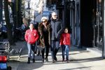 Amsterdam 23 februari 2018
Connie Witteman met verloofde Eugene v Dun en haar twee kleinkinderen