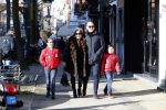 Amsterdam 23 februari 2018
Connie Witteman met verloofde Eugene v Dun en haar twee kleinkinderen