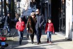 Amsterdam 23 februari 2018
Connie Witteman met verloofde Eugene v Dun en haar twee kleinkinderen