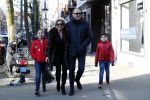 Amsterdam 23 februari 2018
Connie Witteman met verloofde Eugene v Dun en haar twee kleinkinderen