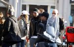 Amsterdam 18 februari 2018 
Daley Blind met zijn vriendin Candy-Rae Fleur. Ze zaten op terras en gingen daarna naar hun huis in Amsterdam zuid