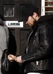Amsterdam 18 februari 2018 
Daley Blind met zijn vriendin Candy-Rae Fleur. Ze zaten op terras en gingen daarna naar hun huis in Amsterdam zuid. daley telt geld