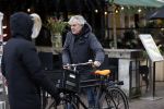 Amsterdam 8 maart 2018
Derek de Lint met zijn fiets bij de Albert Cuyp
