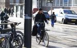 Amsterdam 16 februari 2018
Doutzen Kroes op haar fiets in Amsterdam