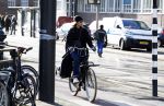 Amsterdam 16 februari 2018
Doutzen Kroes op haar fiets in Amsterdam