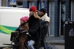 Amsterdam 21 februari 2018
Doutzen Kroes met haar man Sunnery james en hun kinderen