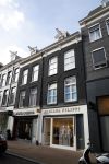 Amsterdam 5 maart 2018
Nieuwe appartement / huis Dries en Honoria Roelvink op pc hooftstraat