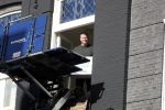 Amsterdam 12 maart 2018
Dries en Honoria Roelvink  verhuizen naar hun nieuwe appartement op de pc Hooftstraat