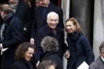 Rotterdam 20 februari 2018
Dienst voor overlijden /begrafenis Ruud Lubbers in de Laurentius Elisabeth Kathedraal. hans v d Broek met vrouw