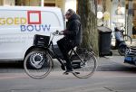 Amsterdam 21 februari 2018
Henny Vrienten met zijn zoon op de fiets
