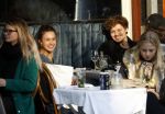 Amsterdam 21 februari 2018
Soy Kroon en Holly Brtood op terras met stylist Tommie Driessen