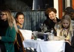 Amsterdam 21 februari 2018
Soy Kroon en Holly Brtood op terras met stylist Tommie Driessen