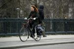 Amsterdam 9 februari 2018
Actrice Ilse Warringa ( de luizenmoeder) haalt haar dochter op op school.