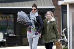 Amsterdam 24 februari 2018
Isa Hoes met dochter Vlinder in Amsterdam zuid