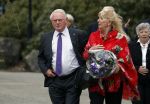 Leusden 6 maart 2018
Crematie Mies Bouwman in crematorium Leusden. Jan nagel met zijn vrouw