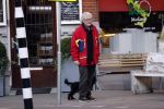 Amsterdam 23 februari 2018 
John v d Rest wandelend met zijn hond