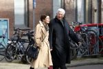 Amsterdam 9 maart 2018 
Joop Daalmeijer en zijn vrouw Maartje v Weegen hand in hand wandelend door Amsterdam