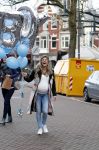 Amsterdam 11 maart 2018
Kim Kotter zwanger met blauwe ballonnen