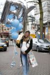 Amsterdam 11 maart 2018
Kim Kotter zwanger met blauwe ballonnen